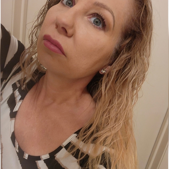 Meet your Posher, Delane - Picture 7 of 7